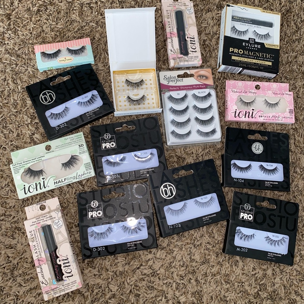 False Eyelashes LOT with Two Lash Glues